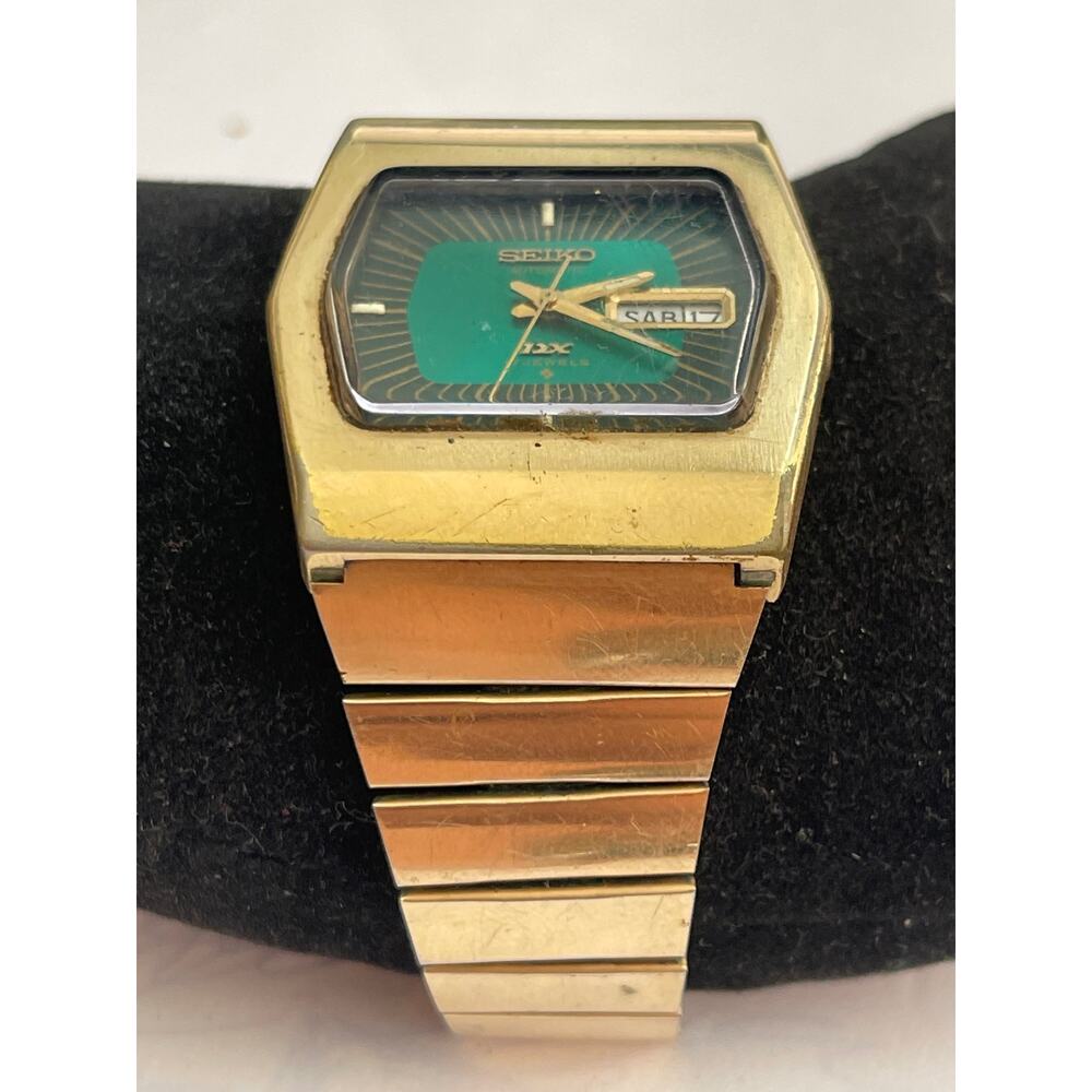 Men's JAPAN Vintage AUTOMATIC Watch SEIKO 6106-5499 - Picture 3 of 10
